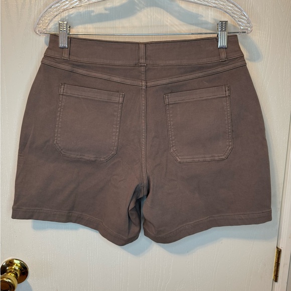 New SPANX Women's Twill 6 inch Shorts Smoke Size Medium - Picture 4 of 5
